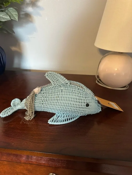 Nwt Tommy bahama wicker dolphin bag - Picture 4 of 9